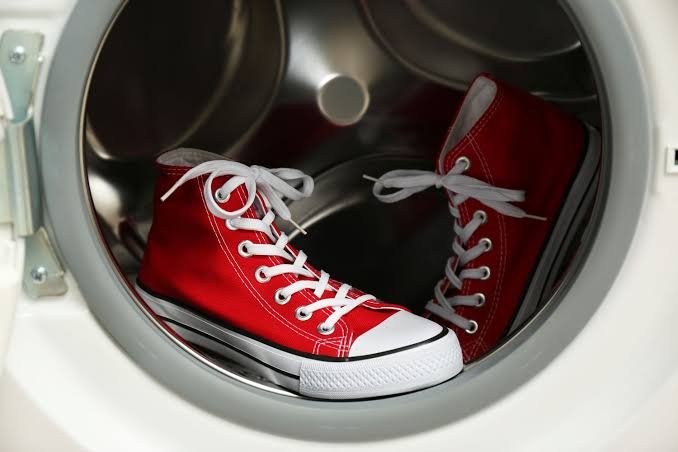 How to Wash BZees Shoes in a Machine Without Damaging Them